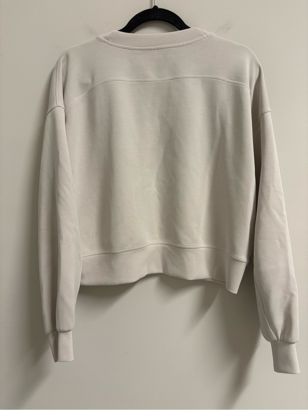 Lululemon Softstreme Perfectly Oversized Cropped Crew Mojave Tan Size 6 - Picture 5 of 7